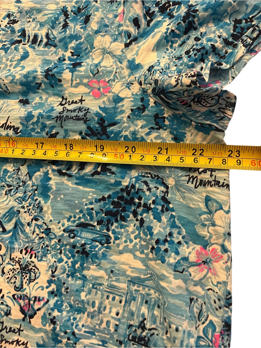Lilly Pulitzer Etta V-Neck Top Blue Peri Lilly Loves North Carolina Sz XXL - Picture 9 of 10